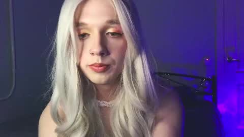 Snapshot of gina_rose_ts chatting on May 1, 2026, 7:29 pm GinaRose online show from May 1, 2026, 7:29 pm