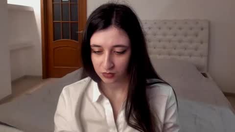 Kate online show from January 20, 2025, 3:07 pm