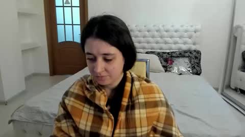 Kate online show from October 23, 2025, 9:19 am