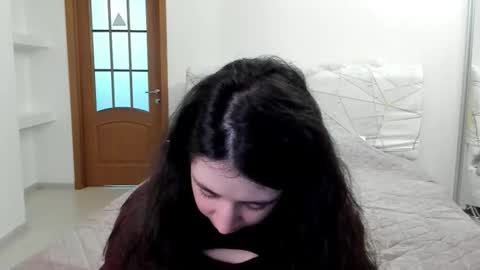 Kate online show from January 10, 2026, 10:39 am