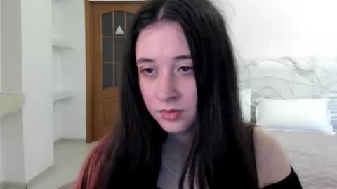 Kate online show from June 1, 2026, 9:44 am