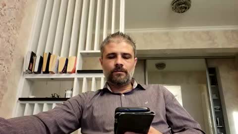 Snapshot of gindrie chatting on November 10, 2025, 2:05 pm Gabriel online show from November 10, 2025, 2:05 pm