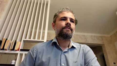 Snapshot of gindrie chatting on November 25, 2025, 1:33 pm Gabriel online show from November 25, 2025, 1:33 pm