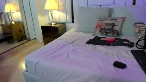 Ginebra Ness online show from December 10, 2024, 1:11 pm