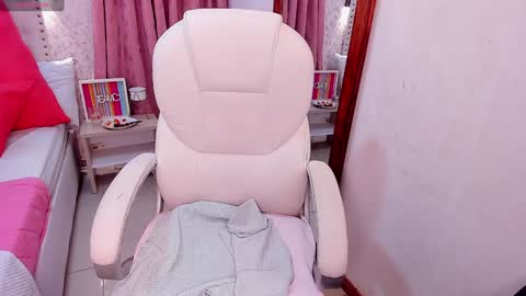 Ginebra Ness online show from December 24, 2024, 5:16 am