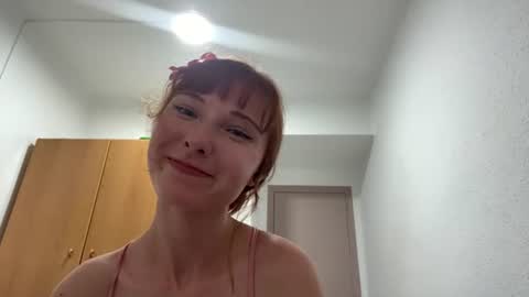 Snapshot of ginger__tease chatting on July 21, 2026, 5:59 pm Red Fox online show from July 21, 2026, 5:59 pm