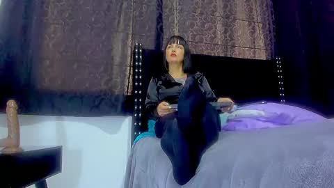 Miss online show from September 30, 2025, 6:35 pm