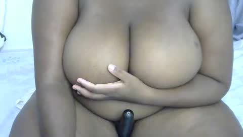 ginger_babes1 online show from October 26, 2025, 11:05 am