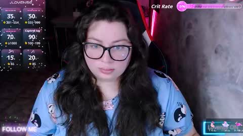 Snapshot of ginger_grayy chatting on November 12, 2025, 8:30 pm Alexa here online show from November 12, 2025, 8:30 pm