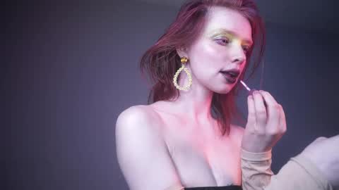 Snapshot of ginger_hugs chatting on May 24, 2026, 10:04 pm im expecting 350 thumbs up on my altar online show from May 24, 2026, 10:04 pm