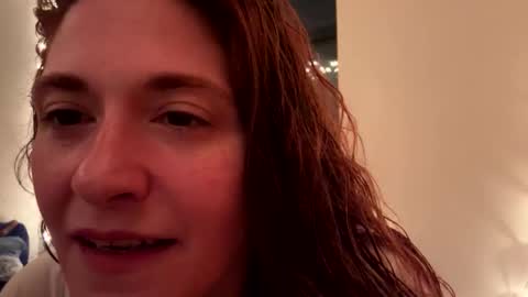 gingerlynx online show from November 8, 2025, 11:03 pm