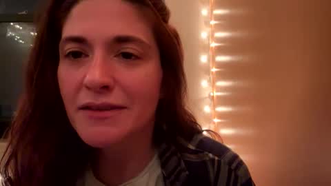 gingerlynx online show from November 30, 2025, 12:14 am