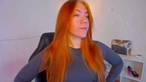 gingerr_pie online show from September 26, 2025, 6:56 pm