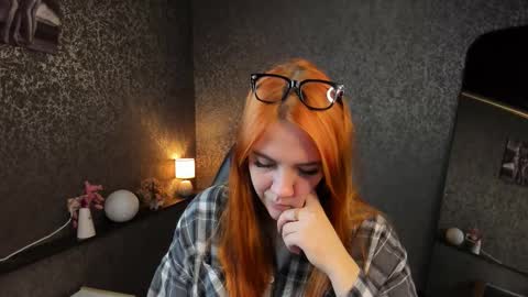 gingerr_pie online show from March 7, 2026, 6:21 am