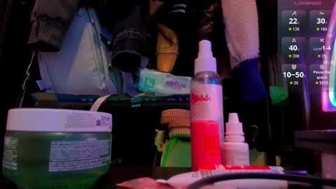 Snapshot of gingertwink_n chatting on September 17, 2025, 2:13 am Josh Mills online show from September 17, 2025, 2:13 am