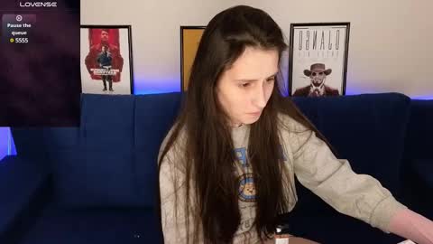 Ginnyg  online show from December 19, 2024, 10:21 pm