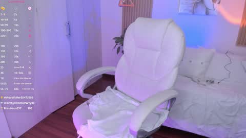 Kendall online show from February 27, 2025, 11:59 pm