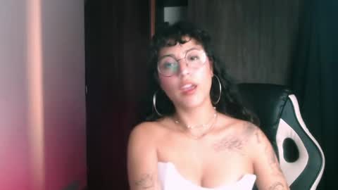 Snapshot of giny_bean chatting on May 26, 2026, 3:13 am giny_bean online show from May 26, 2026, 3:13 am