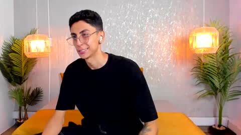 Gio Carangi online show from February 10, 2026, 3:54 am