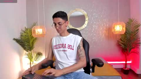 Snapshot of gio_carangi chatting on May 20, 2026, 4:51 am Gio Carangi online show from May 20, 2026, 4:51 am