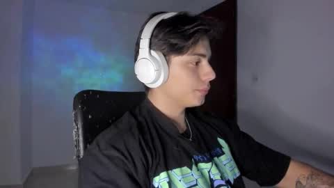 GioRusso online show from September 28, 2025, 2:06 am