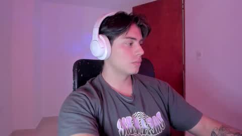 GioRusso online show from September 29, 2025, 6:46 pm