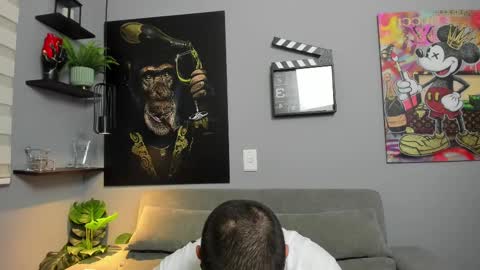 Giorgio leone online show from February 18, 2025, 4:48 am