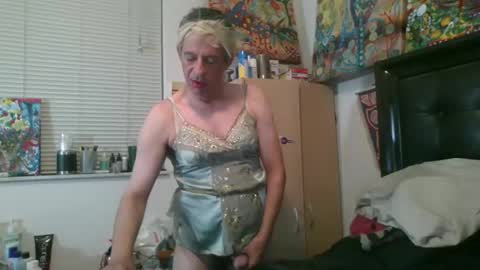 giovanna132008 online show from October 15, 2025, 10:37 am