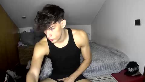 giovyyx online show from September 29, 2025, 10:20 am