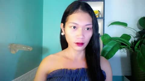 Vanessa online show from August 7, 2026, 6:59 am
