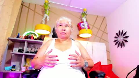 Girl Amada online show from March 2, 2025, 3:24 am