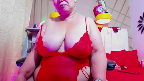 Girl Amada online show from March 6, 2025, 3:24 am