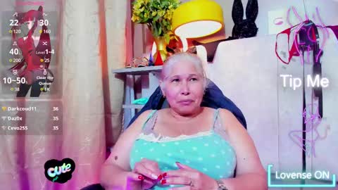 Girl Amada online show from March 6, 2025, 9:36 am