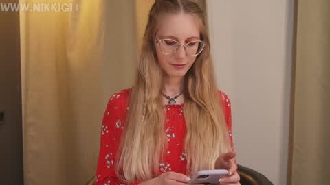 Nikki online show from September 10, 2025, 7:14 pm