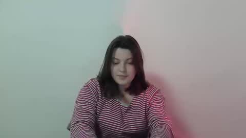 girl_leya online show from October 25, 2025, 6:57 pm