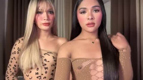 queen ronna online show from April 22, 2026, 8:06 am