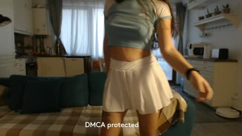 Girlfriend online show from January 26, 2025, 2:08 pm