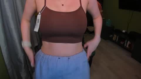 Meowww online show from February 4, 2026, 5:52 pm