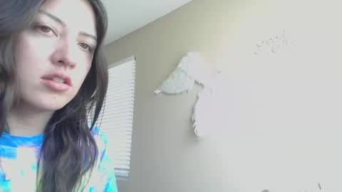 Jasmine online show from June 4, 2026, 2:56 pm