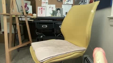 Marina online show from October 9, 2025, 1:20 pm