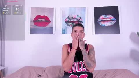 girls_inlove online show from November 18, 2025, 11:47 am