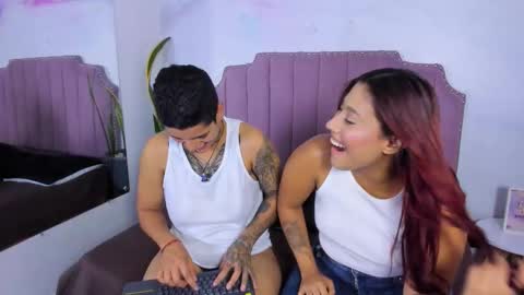 girls_inlove online show from December 5, 2025, 12:14 pm