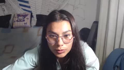 girlsex_hot online show from February 22, 2026, 5:19 am