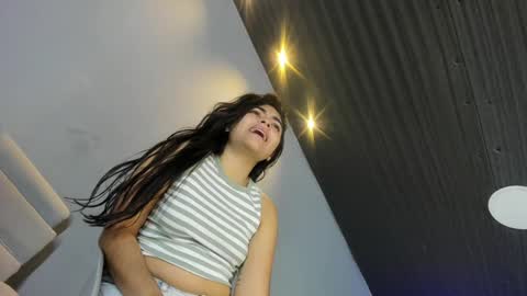     online show from February 1, 2025, 11:10 am