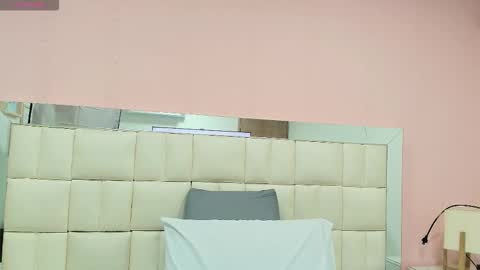 Gisell online show from November 23, 2025, 12:49 pm