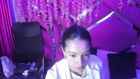 gisell_squirt online show from October 9, 2025, 11:52 am