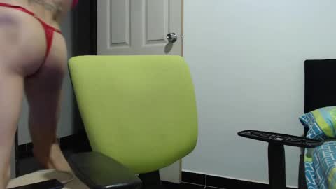 Gisella online show from September 27, 2025, 3:22 am