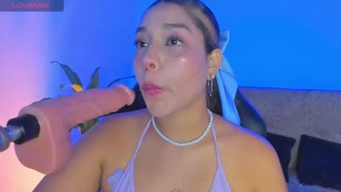 Giselle online show from April 19, 2026, 12:11 am