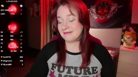 AlexaMillis online show from September 29, 2025, 9:41 pm