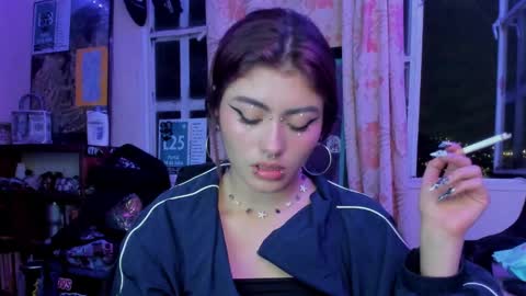 Giulietta online show from December 2, 2024, 7:03 am